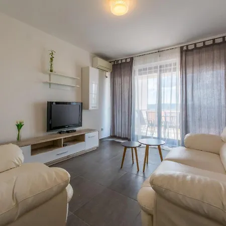 Apartment Azzaro Crikvenica